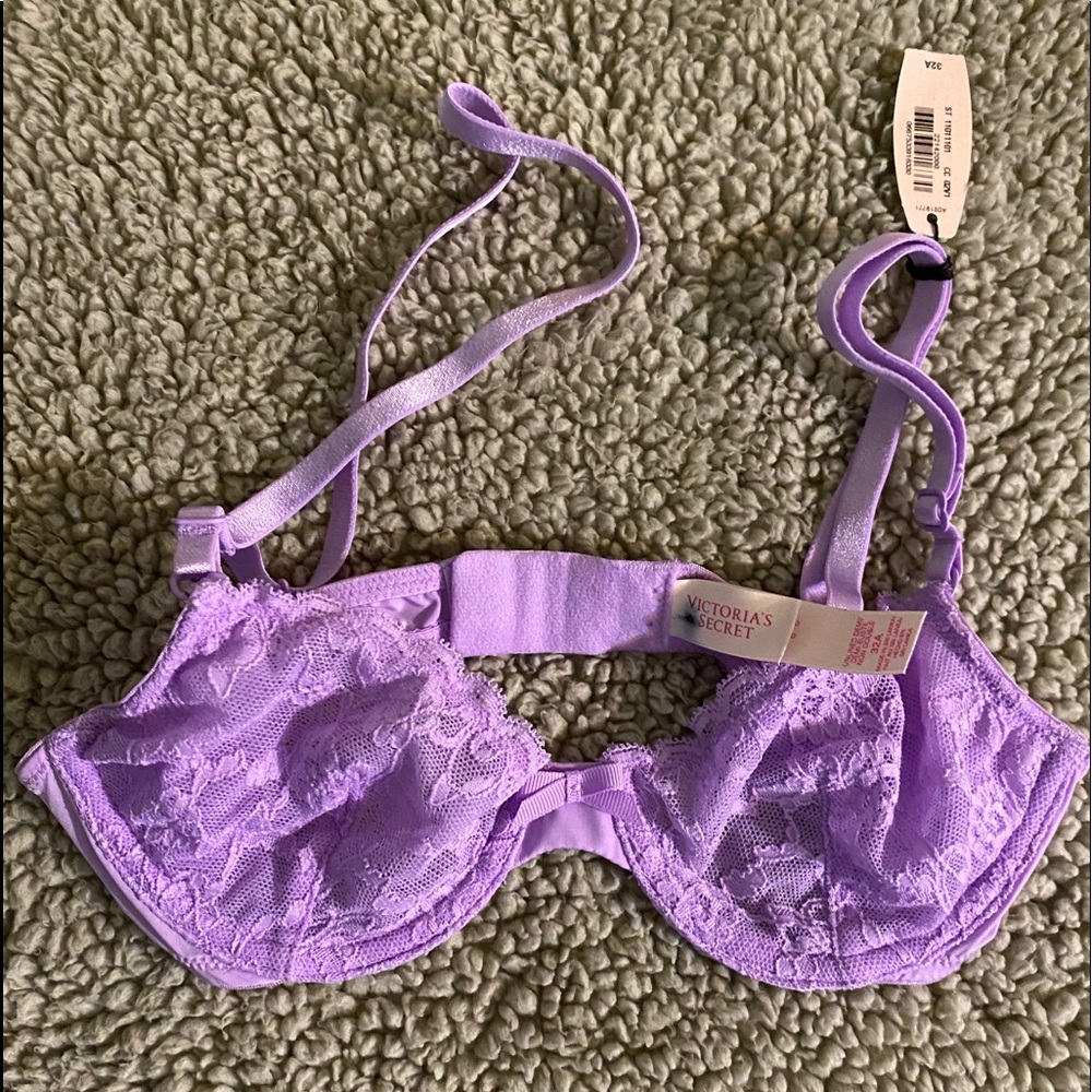 Victoria’s Secret purple bra.